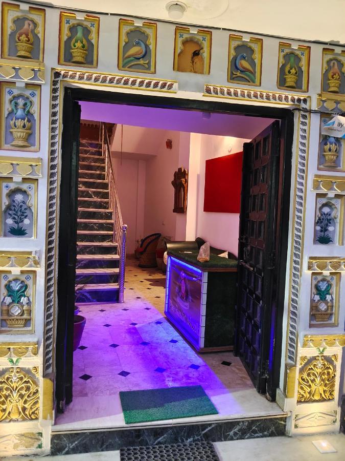 The Rustic Monk Hostel Udaipur Exterior photo